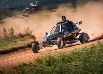 Π.Π. CROSS CAR: Για πρώτη φορά στην Πάτρα και την πίστα DIRT PARK