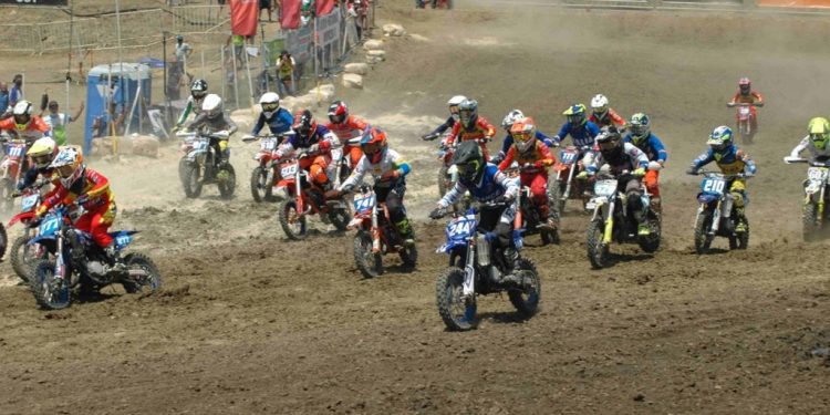 Παγκόσμιο Junior Motocross 2021: Το θερμόμετρο στα ύψη στην Μεγαλόπολη!!