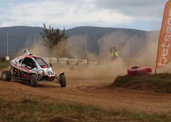 EKO RACING – DIRT GAMES: Οριακή υπόθεση