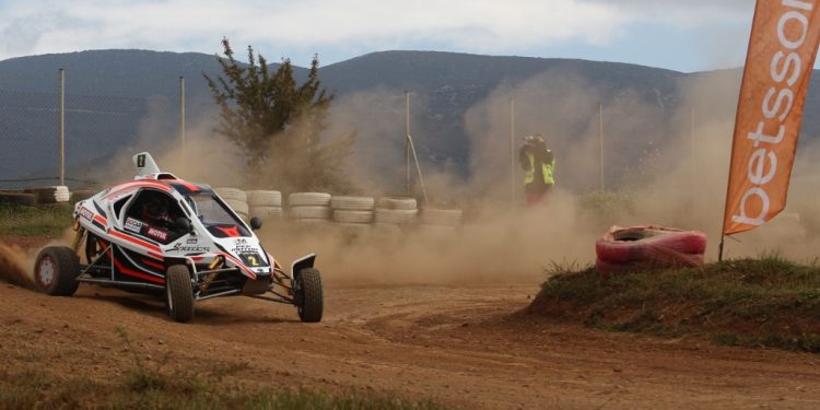 EKO RACING – DIRT GAMES: Οριακή υπόθεση