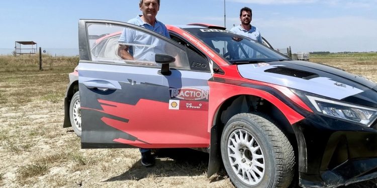 Μάνος και Κώστας Στεφανής: Πρώτη επαφή με το Hyundai i20 N Rally2