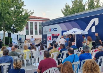 Στον Ασπρόπυργο και στο EKO Acropolis Rally Road Safety Truck ο Υφυπουργός Αθλητισμού, Λευτέρης Αυγενάκης