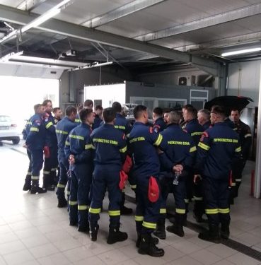 Εκπαίδευση Πυροσβεστών από την ΔΕΛΤΑ ΚΑΡ για την ηλεκτροκίνηση