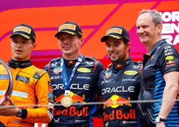 «FORMULA 1»: Διπλή νίκη για τον ΜΑΞ ΦΕΡΣΤΑΠΕΝ