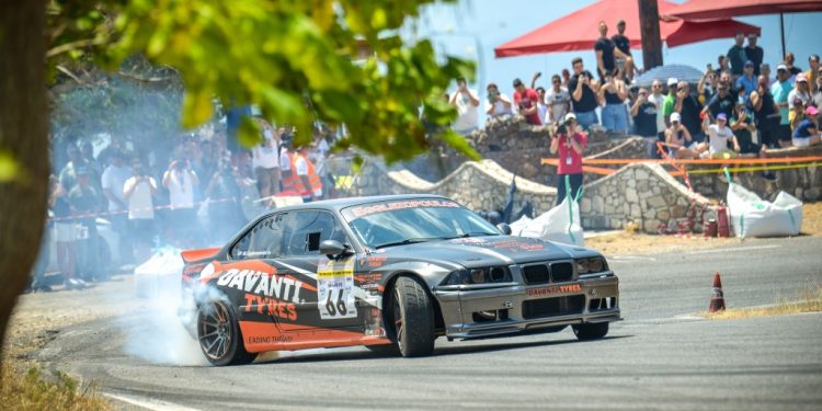 Επιστρέφει ο Τάκης Σκαλτσάς στην Ελλάδα και θα “ντριφτάρει” με το Ε36 του Μανώλη Εγγλεζόπουλου