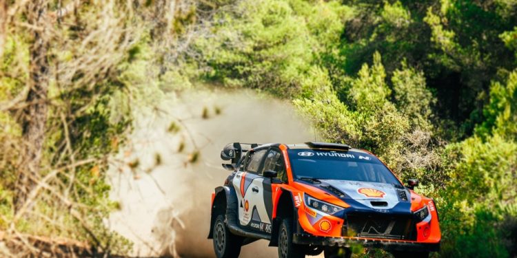 “Έκραξε” Έλληνες θεατές ο Thierry Neuville επί Ελληνικού εδάφους