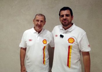 Μάνος και Κώστας Στεφανής: Ένα διαφορετικό «Ακροπολικό» quiz