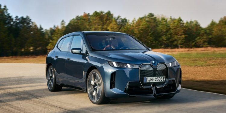 Η νέα BMW iX