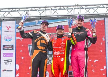 Εκπληκτικό φινάλε στο Brands Hatch με ακόμα ένα βάθρο για τον Θωμά Κρασώνη
