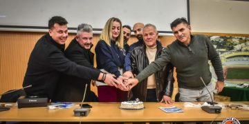 ΑΟΠ: Πλήθος κόσμου, με πολλές βραβεύσεις στην κοπή πίτας