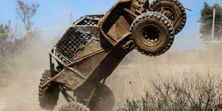 «ΜΥΛΟΙ ΚΕΠΕΝΟΥ 8ο MEGA FOUR 4×4»: Υπερθέμα εντός Πατρών μπροστά σε χιλιάδες θεατές